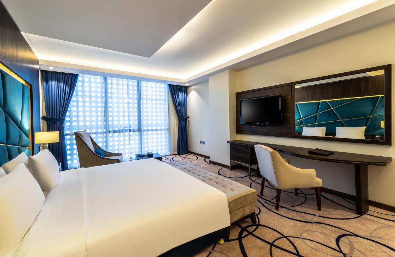 Warwick Riyadh Al Wezarat Riade Exterior foto