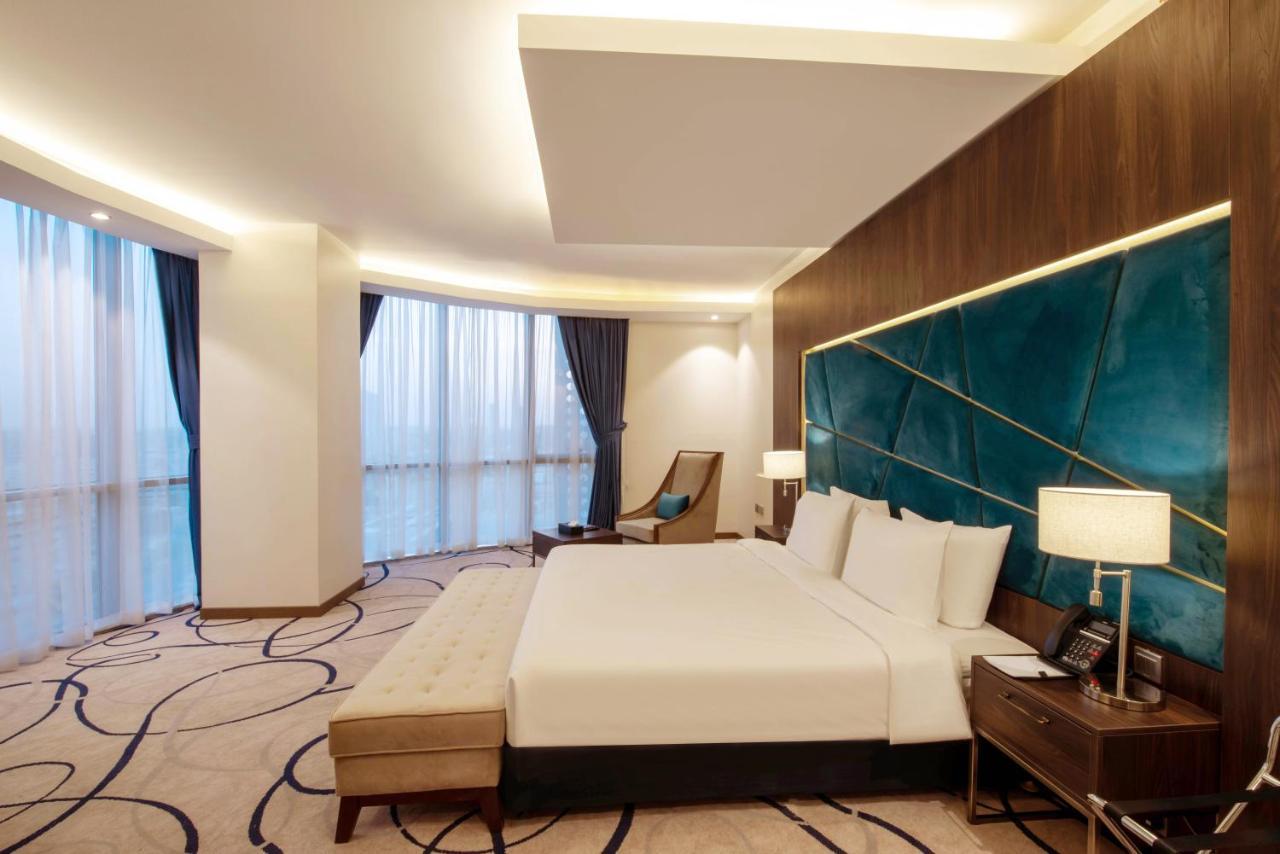 Warwick Riyadh Al Wezarat Riade Exterior foto