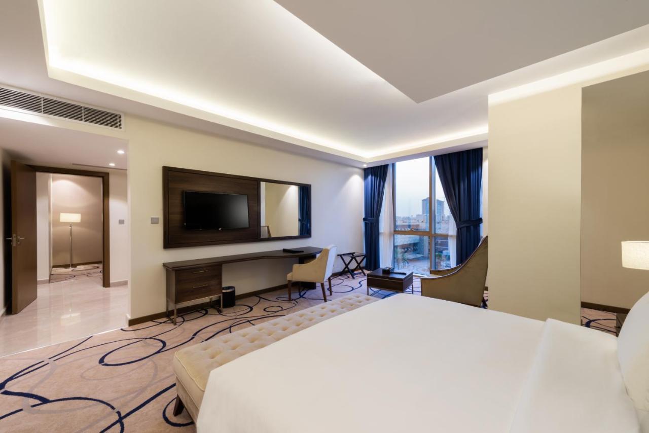 Warwick Riyadh Al Wezarat Riade Exterior foto