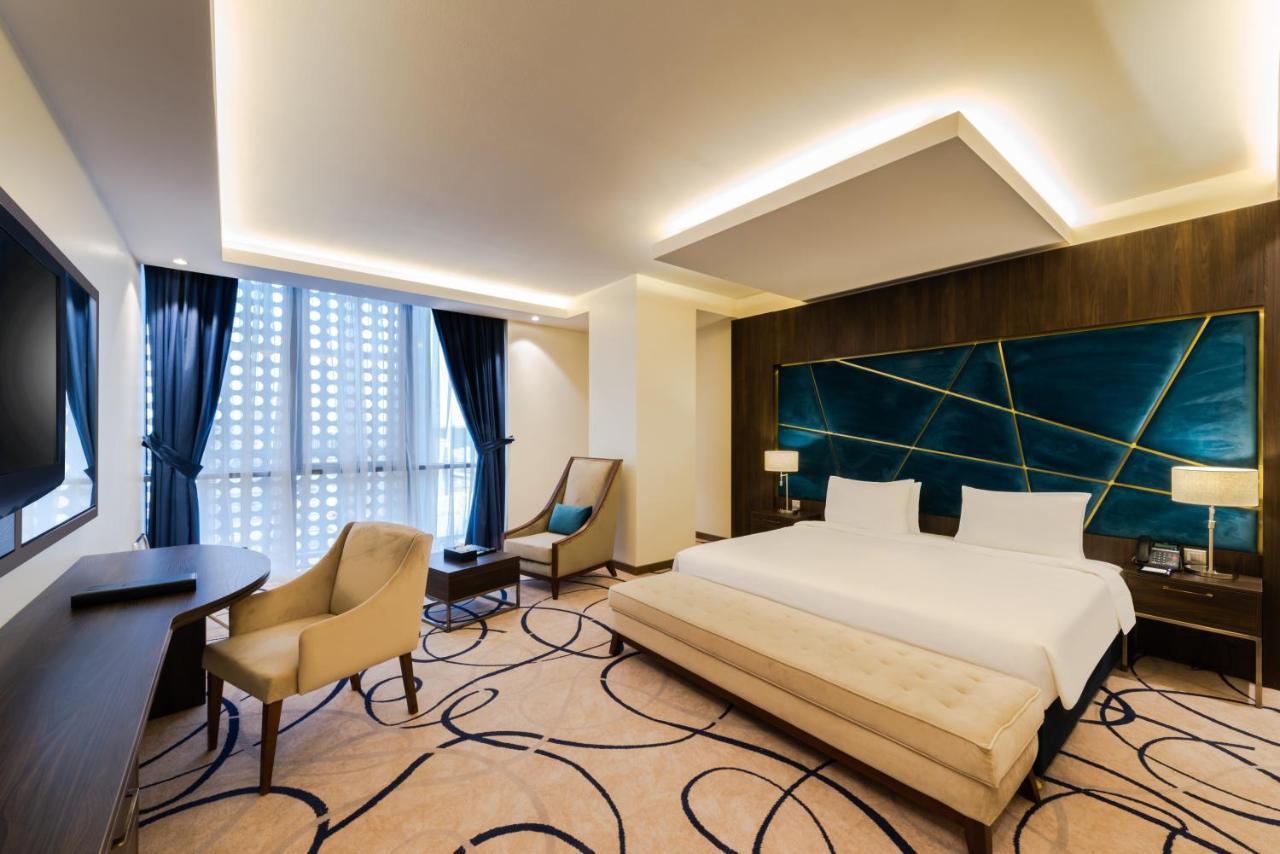 Warwick Riyadh Al Wezarat Riade Exterior foto