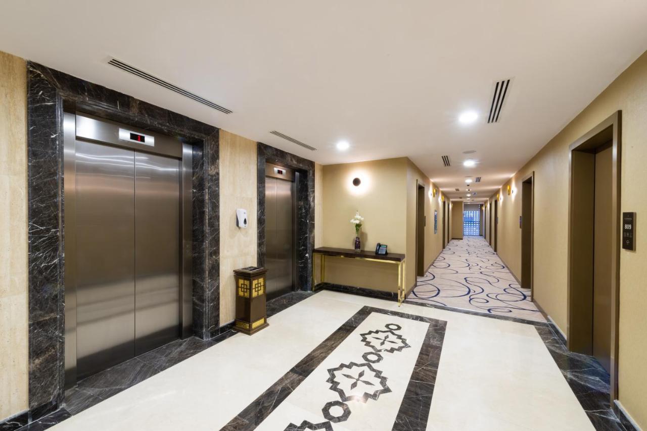 Warwick Riyadh Al Wezarat Riade Exterior foto